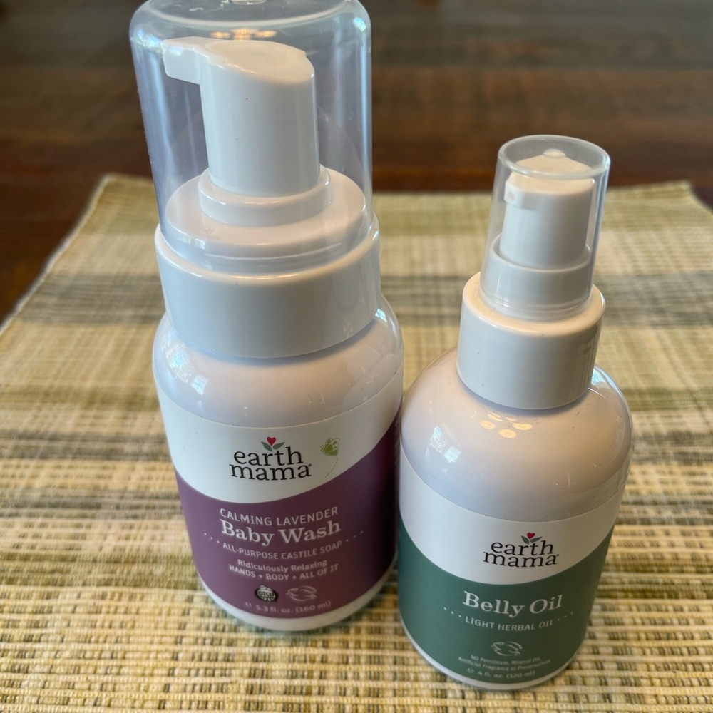 Earth Mama Baby Wash and Belly Oil Set